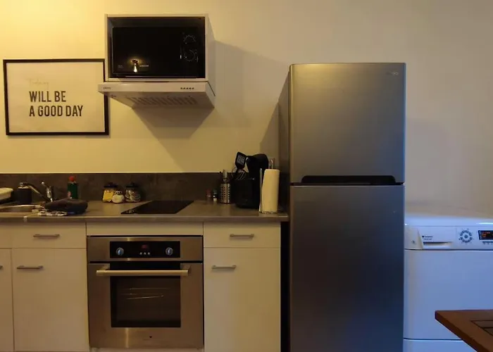 아파트 T2 Cosy - Proche Place Verdun *